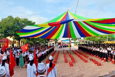 LỄ KHAI GIẢNG NĂM HỌC 2025-2026 VÀ DỰ LỄ KỶ NIỆM 80 NĂM TRUYỀN THỐNG NGÀNH GIÁO DỤC